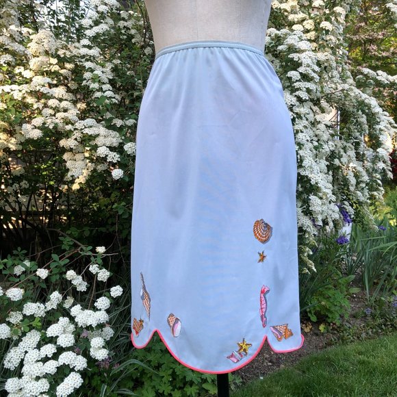 Vintage 50s Vanity Fair Mermaid Core Pillow Tab Seashells Tricot Slip Skirt XS - Picture 3 of 17